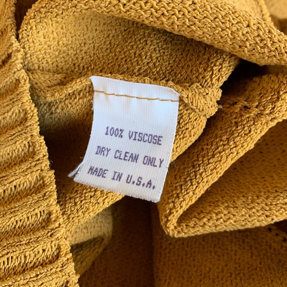 Elaris Designer Fitted-Stretchy Beaded Cardigan - Picture 7 of 7